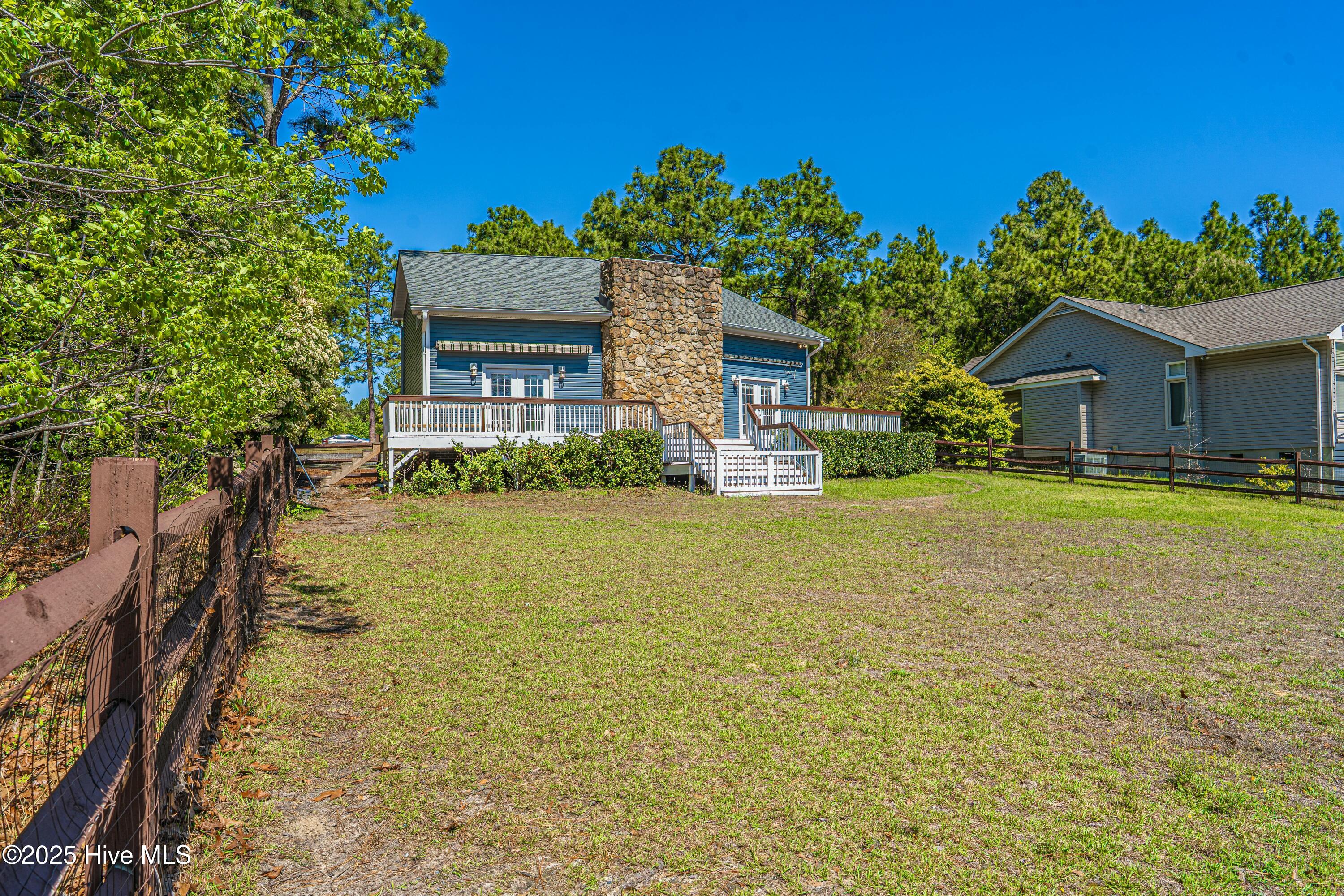 124 Shenandoah Road E