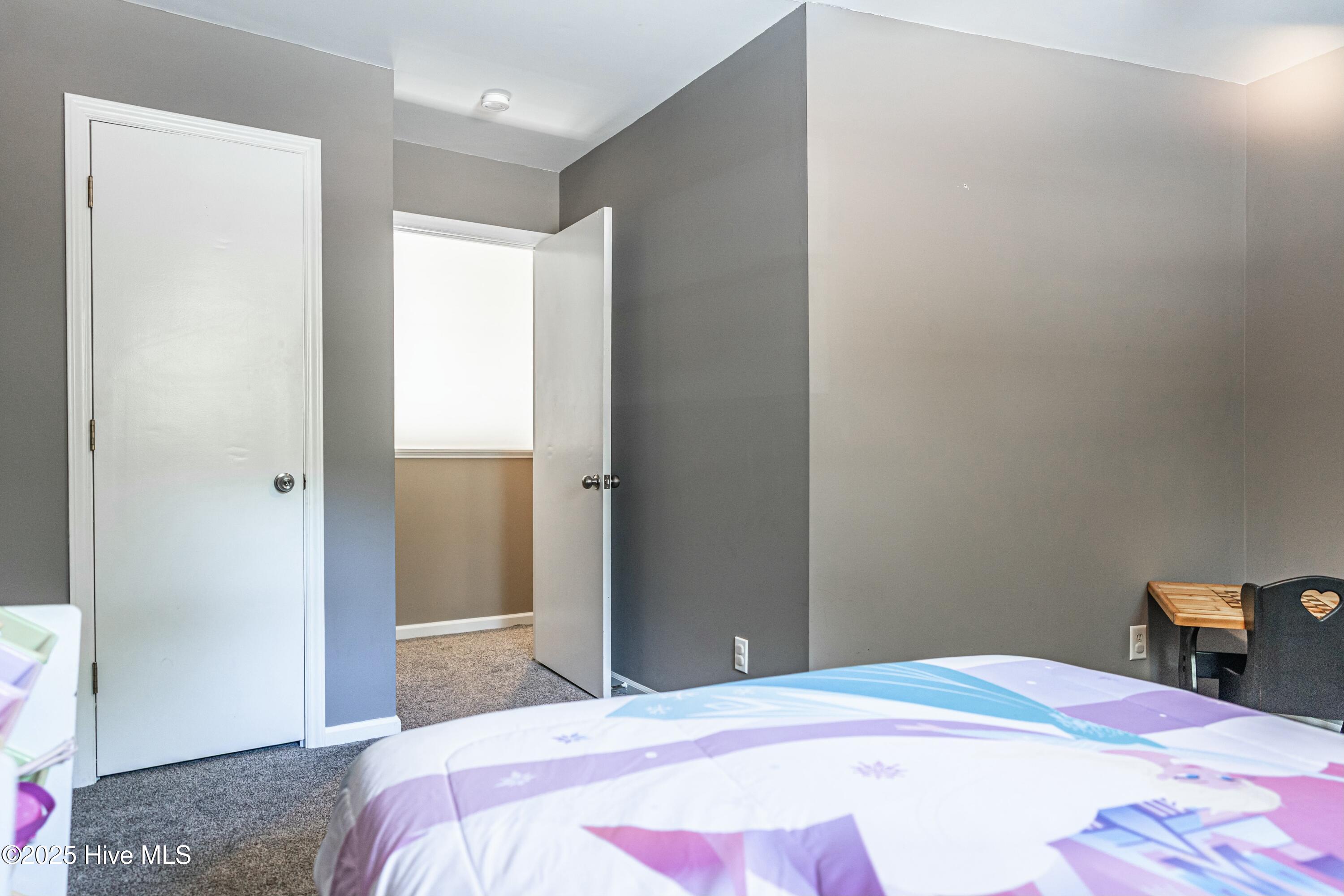 124 Shenandoah Road E