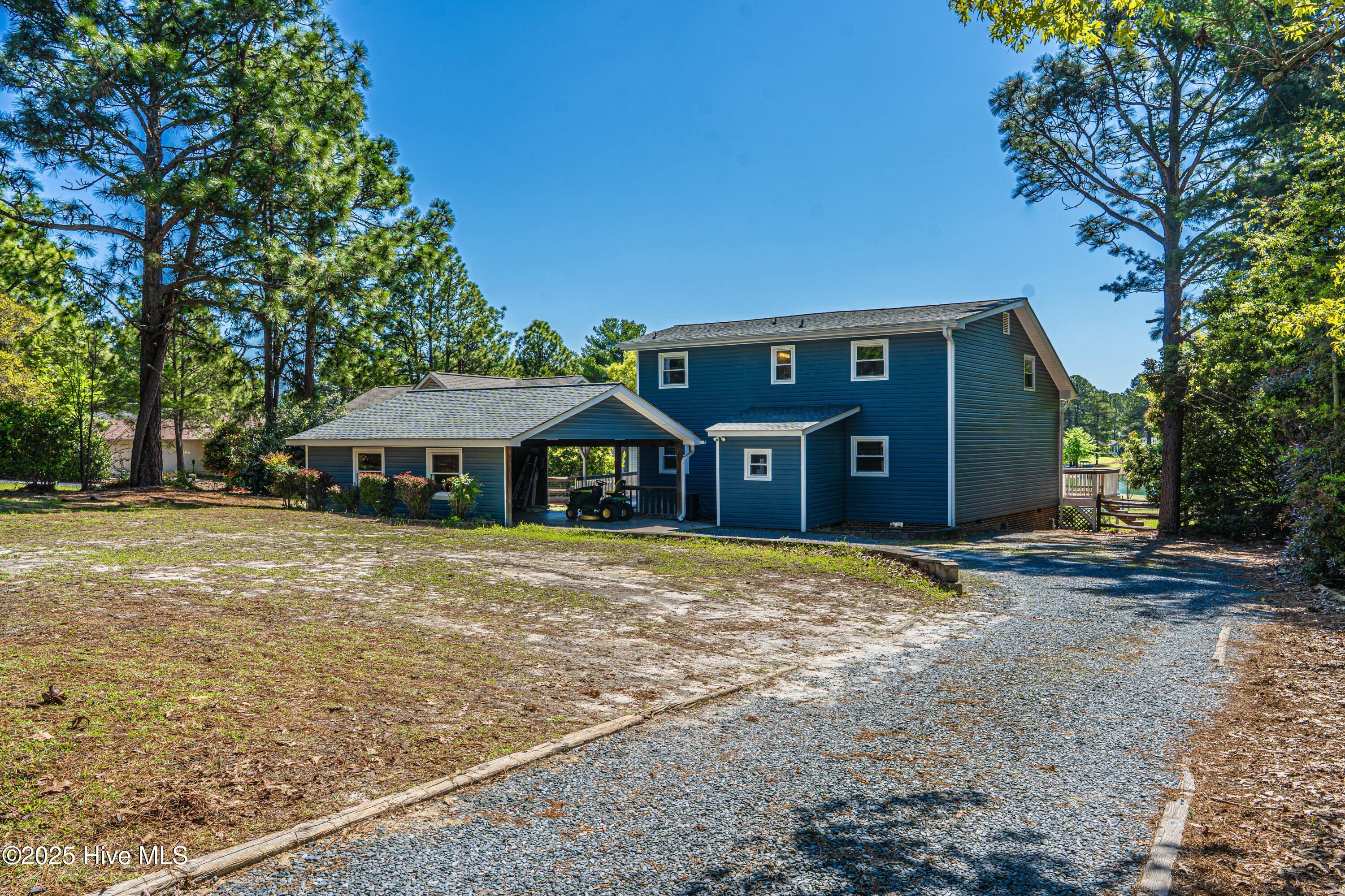 124 Shenandoah Road E