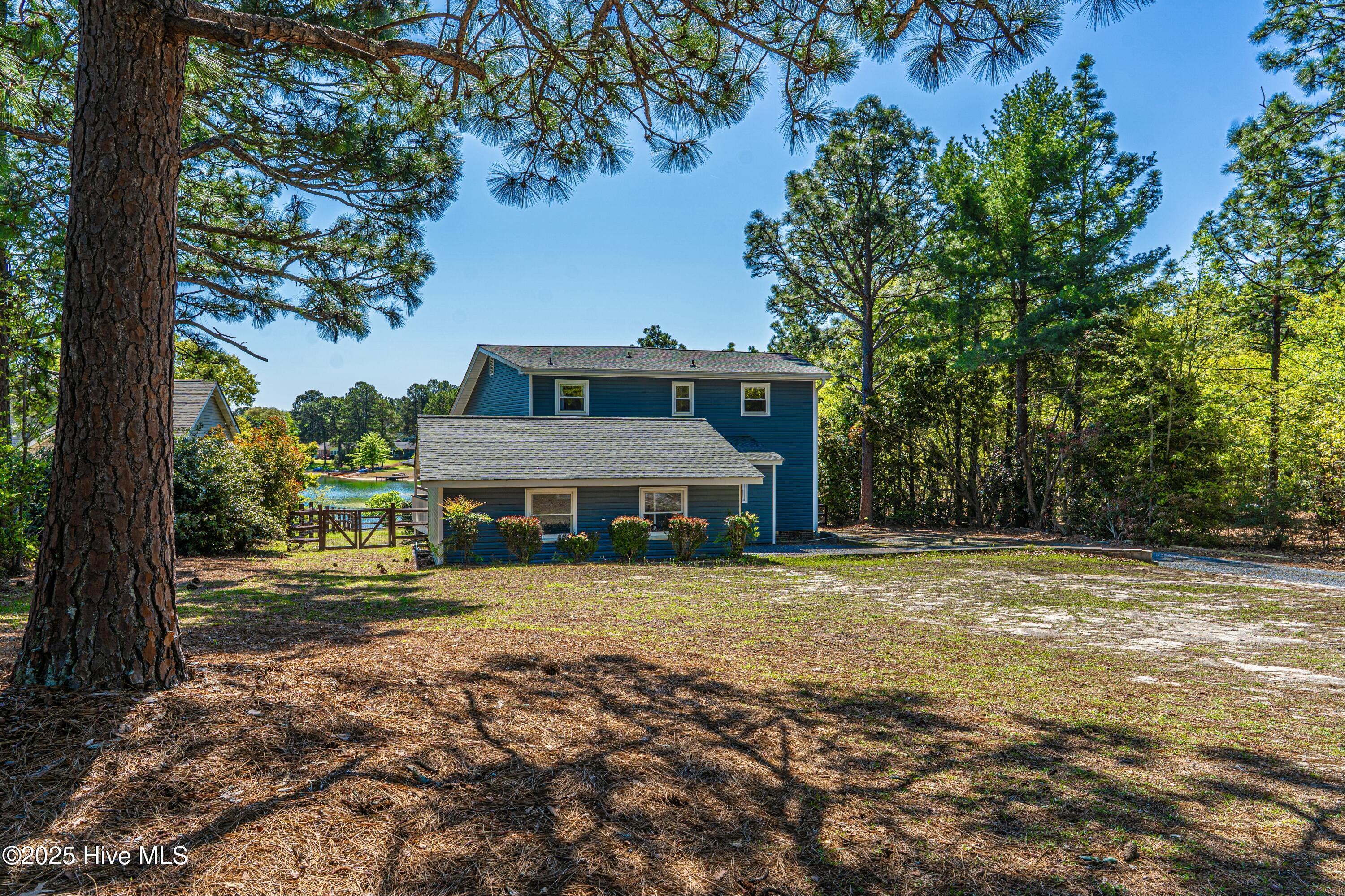 124 Shenandoah Road E