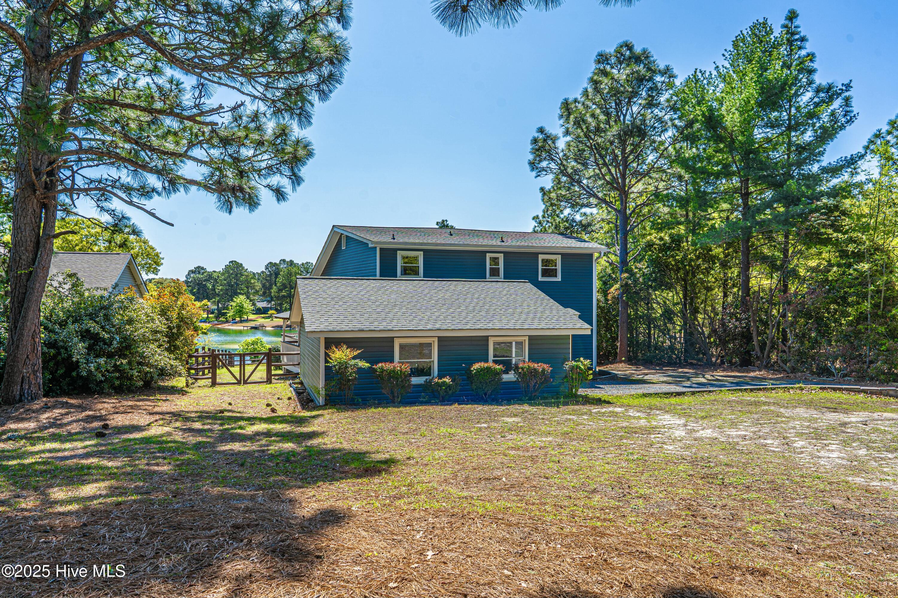 124 Shenandoah Road E