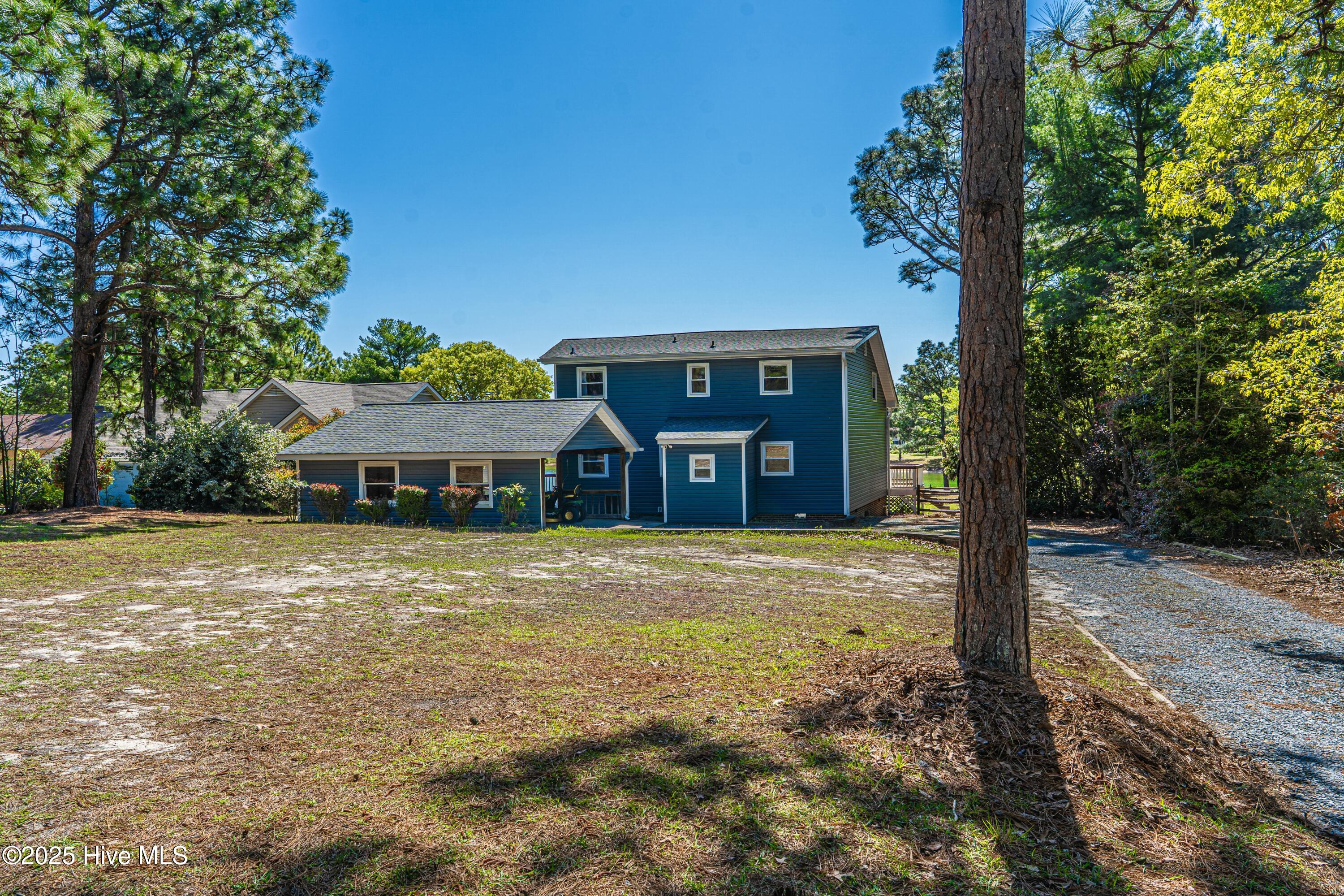 124 Shenandoah Road E