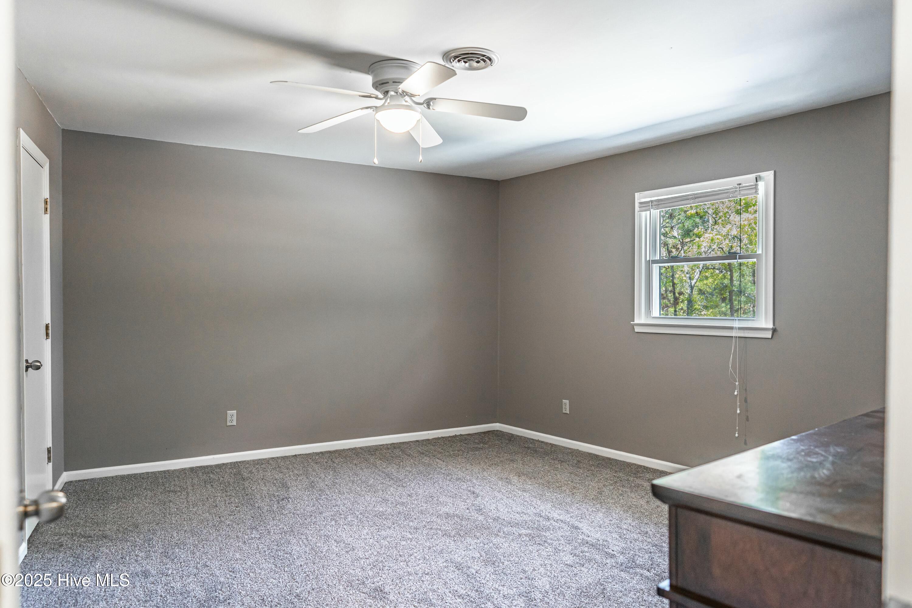 124 Shenandoah Road E