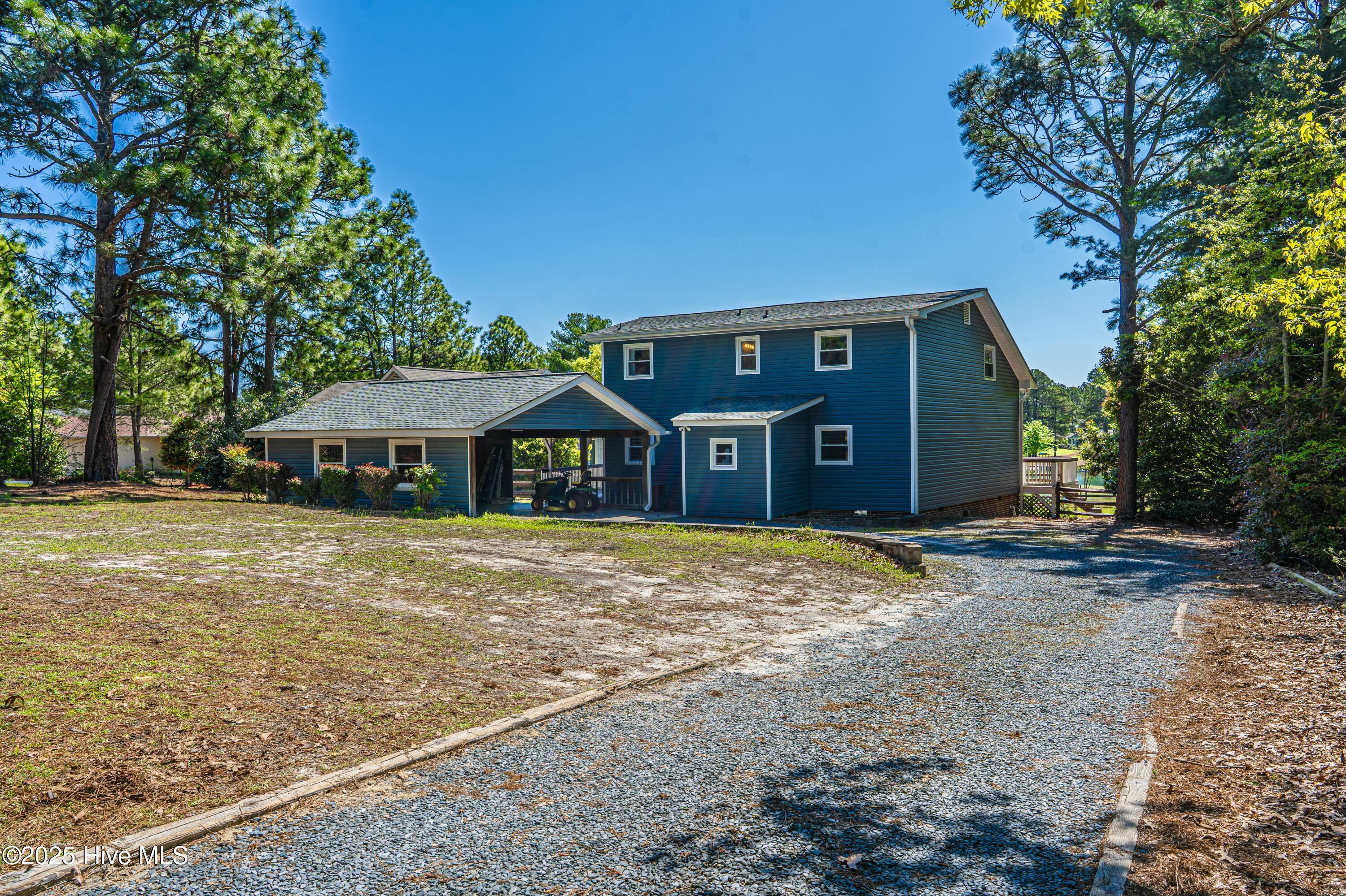 124 Shenandoah Road E