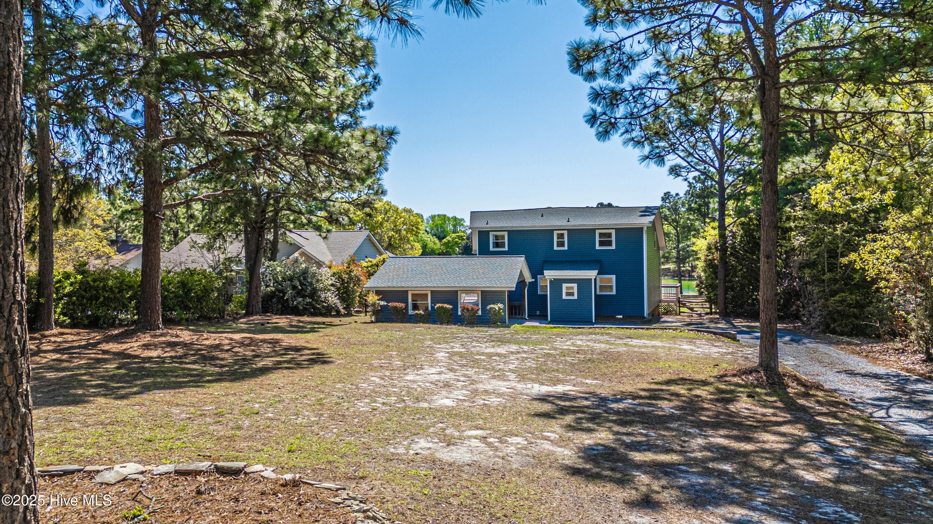 124 Shenandoah Road E