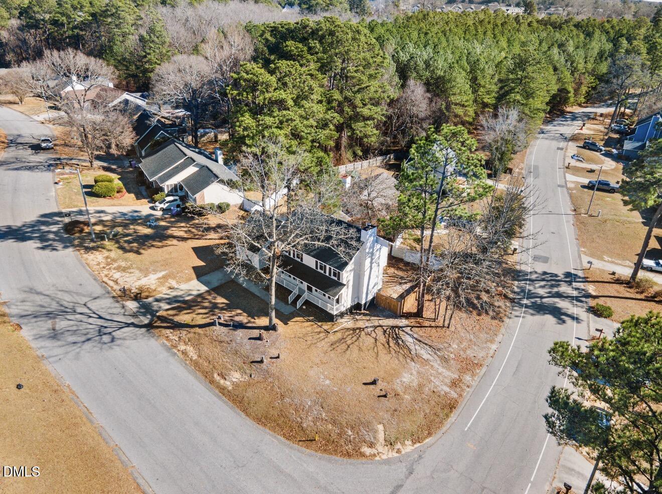 999 Flintwood Road