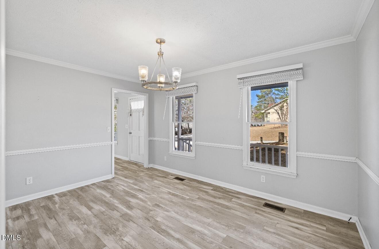 999 Flintwood Road