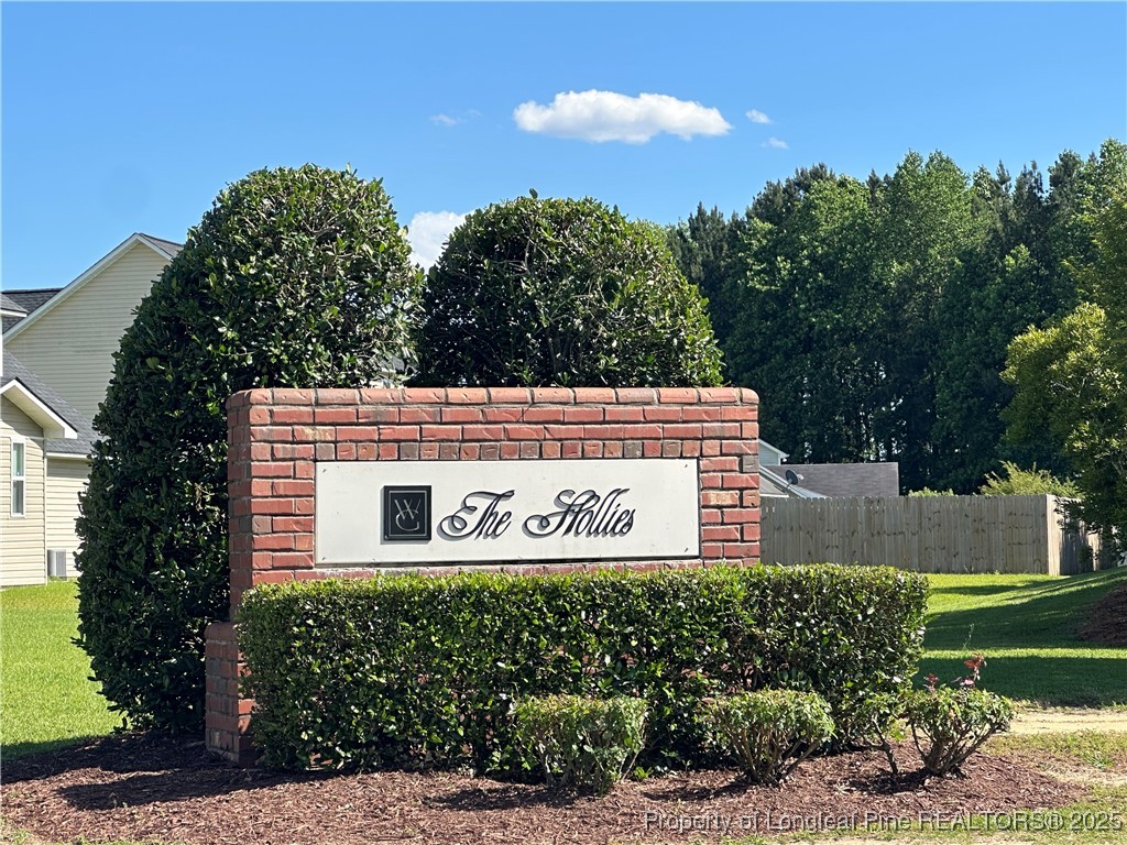 625 Fairfield Circle