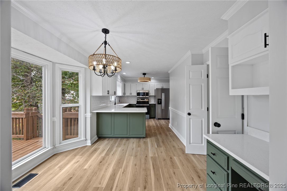 723 Ashfield Drive