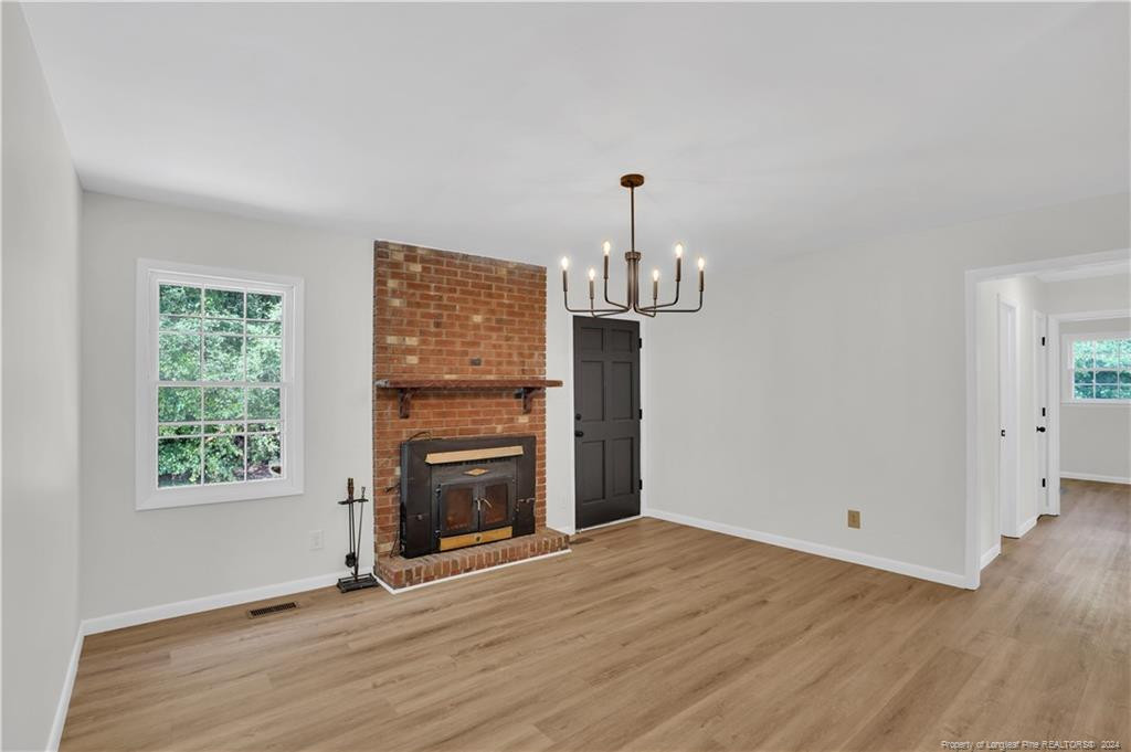 717 Curtis Cir Circle