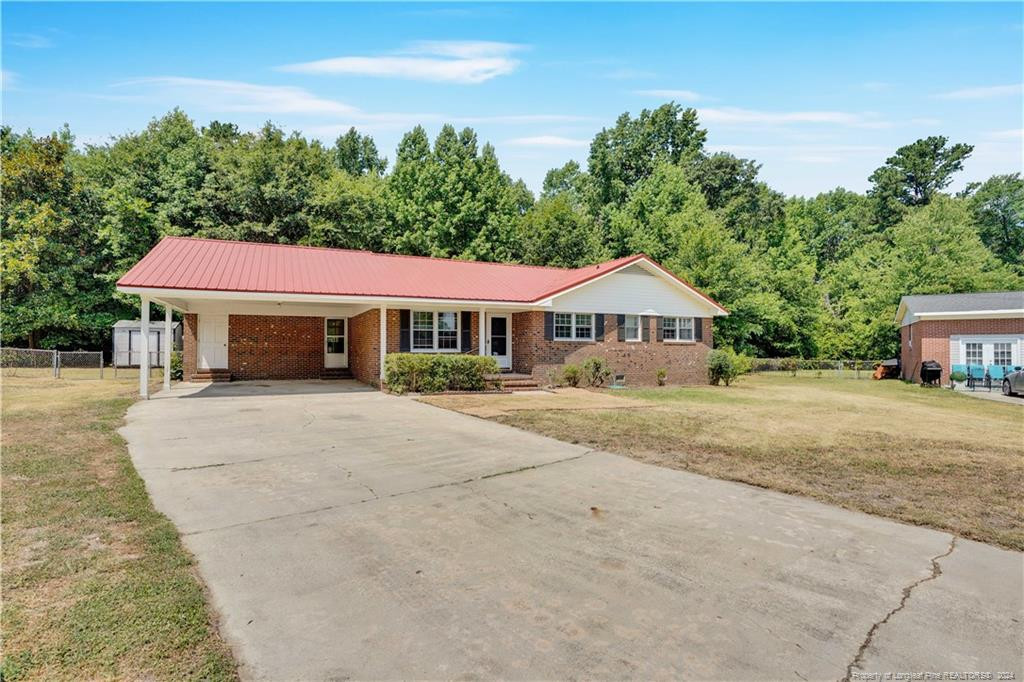 717 Curtis Cir Circle