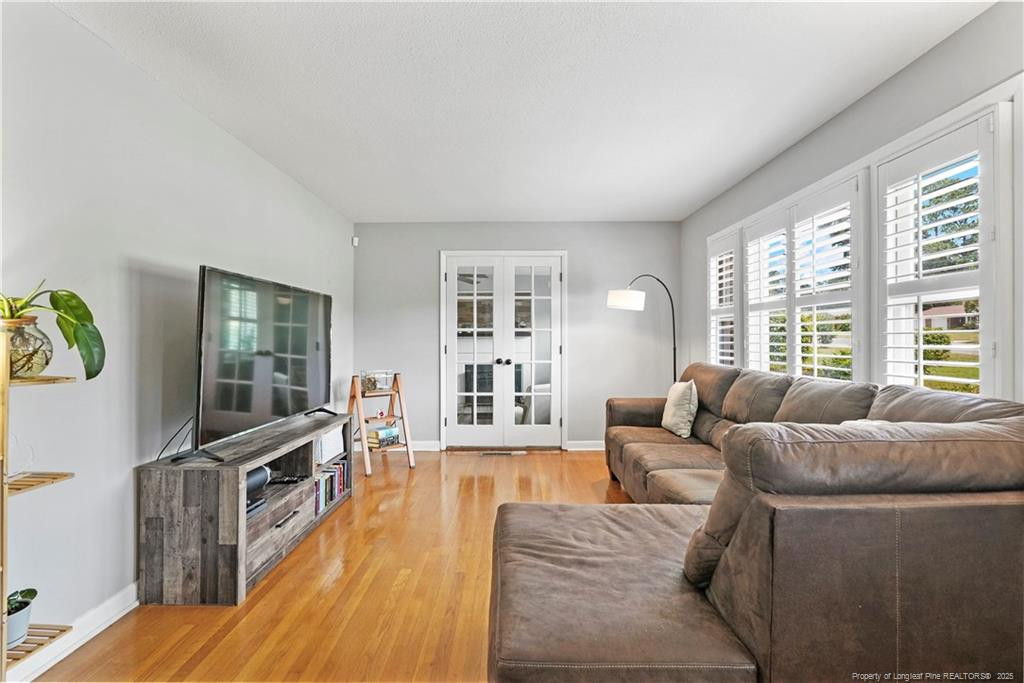 6465 Freeport Road