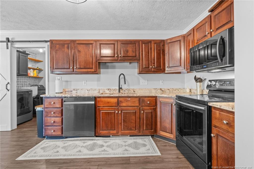 1044 Alexwood Drive