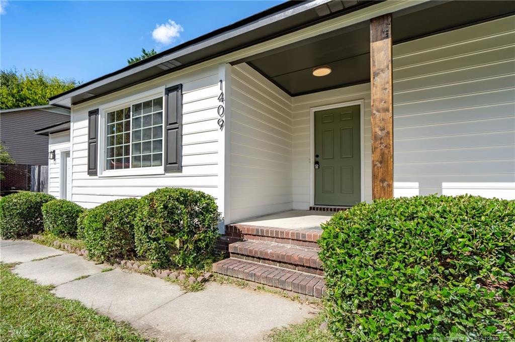 1409 Blairwood Drive