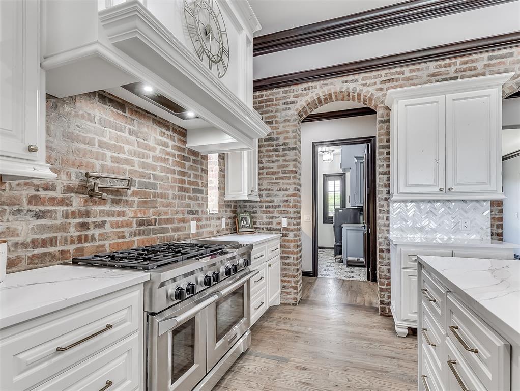 17704 Prairie Sky Way