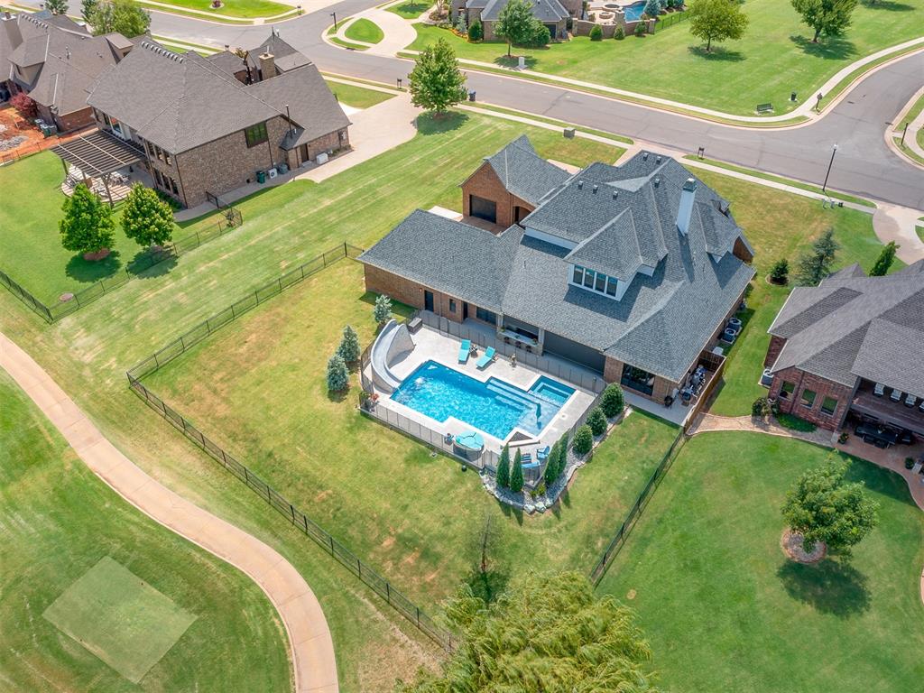 17704 Prairie Sky Way