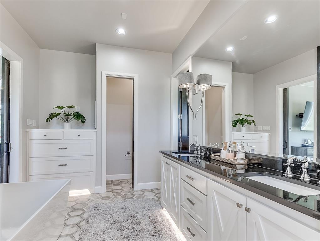 24010 Oak Bend Drive