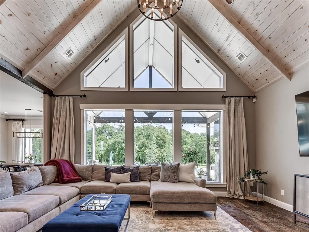 24010 Oak Bend Drive