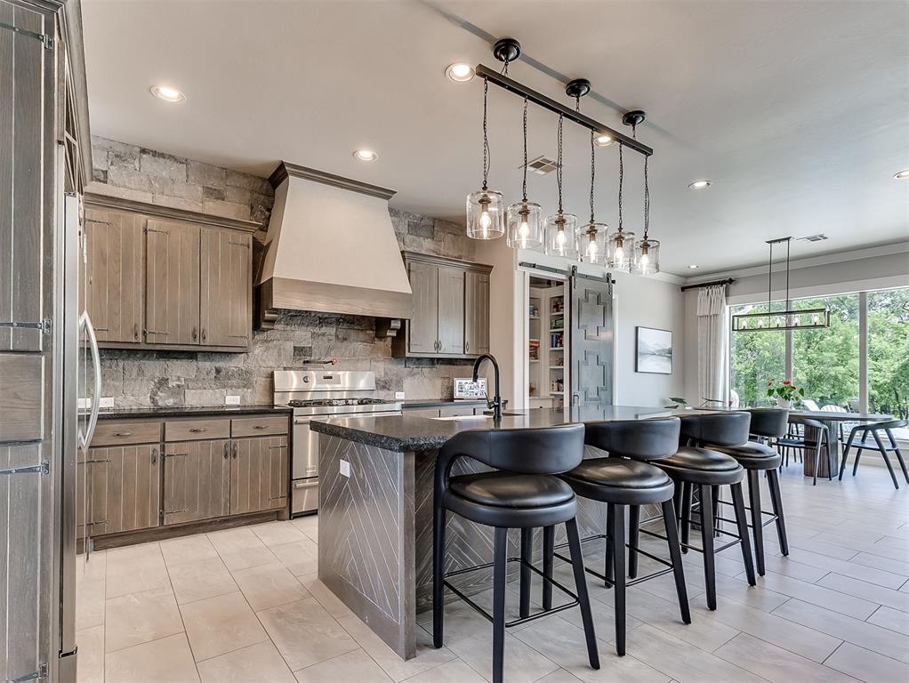 24010 Oak Bend Drive