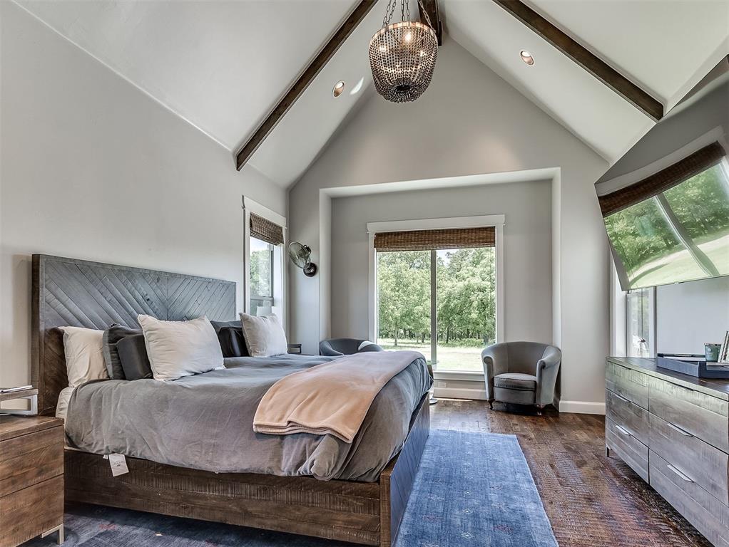 24010 Oak Bend Drive