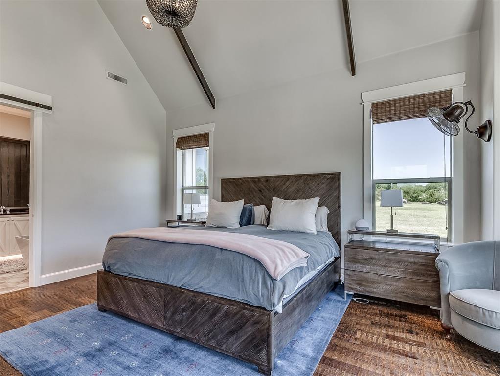24010 Oak Bend Drive