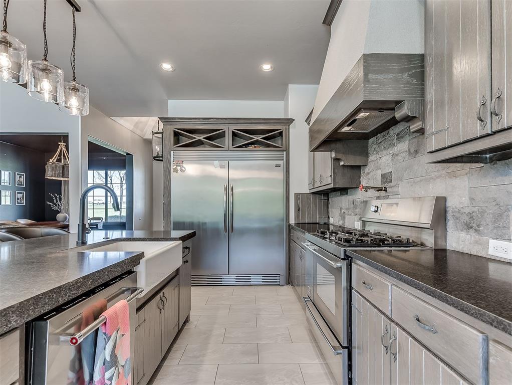 24010 Oak Bend Drive