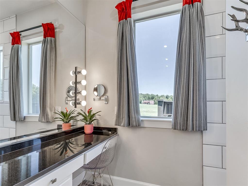 24010 Oak Bend Drive