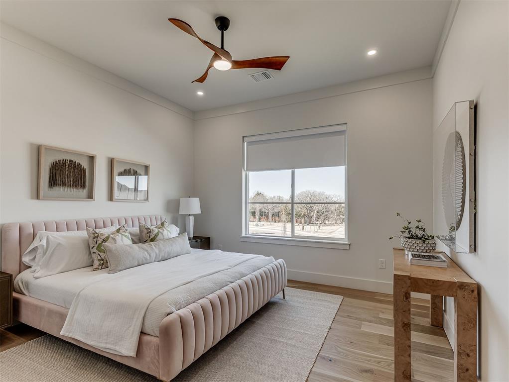 13908 Hillside Circle