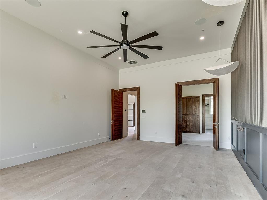 13908 Hillside Circle