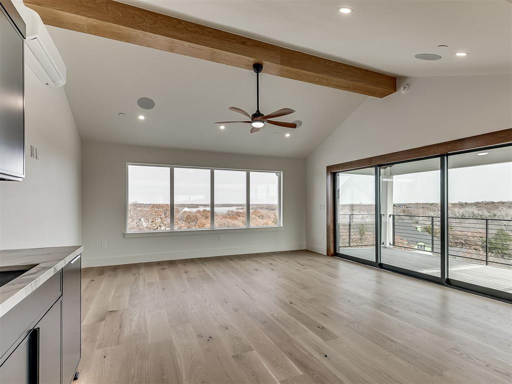 13908 Hillside Circle