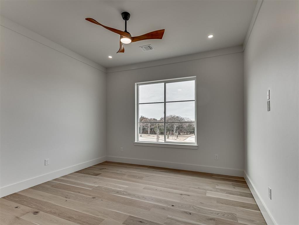 13908 Hillside Circle