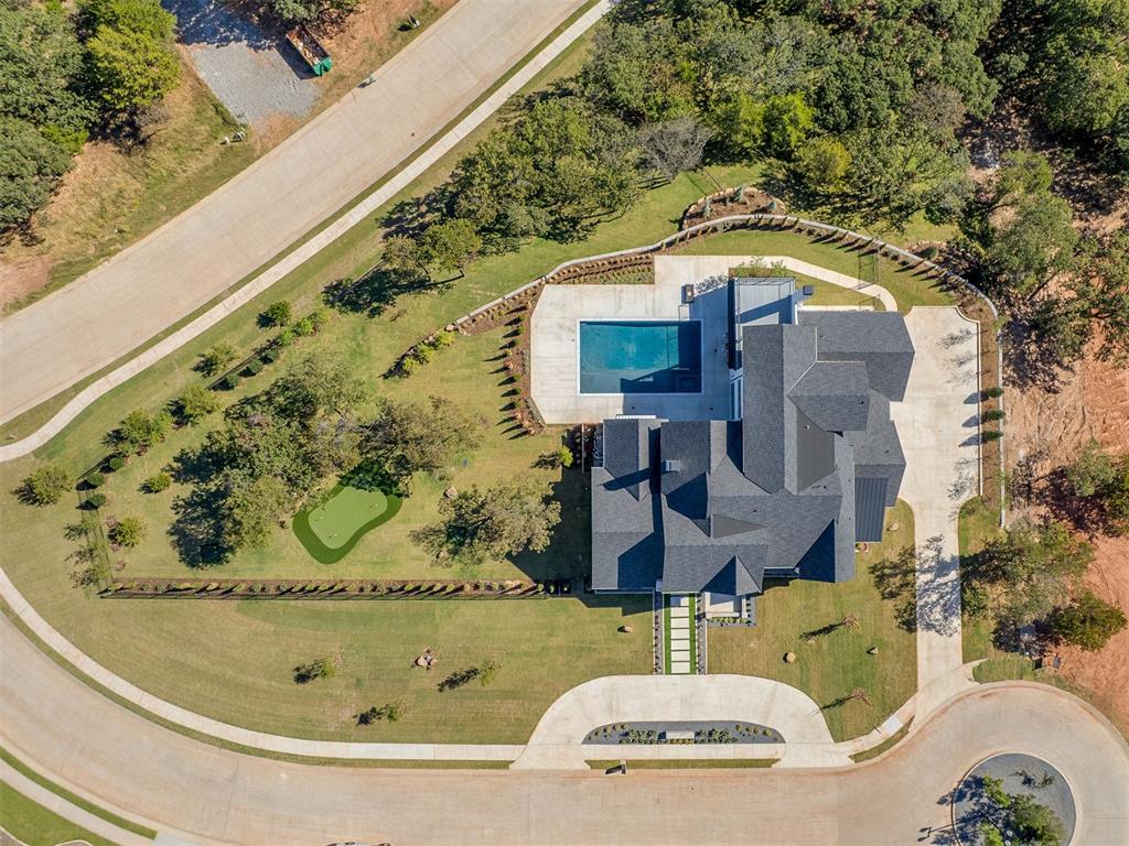 13908 Hillside Circle