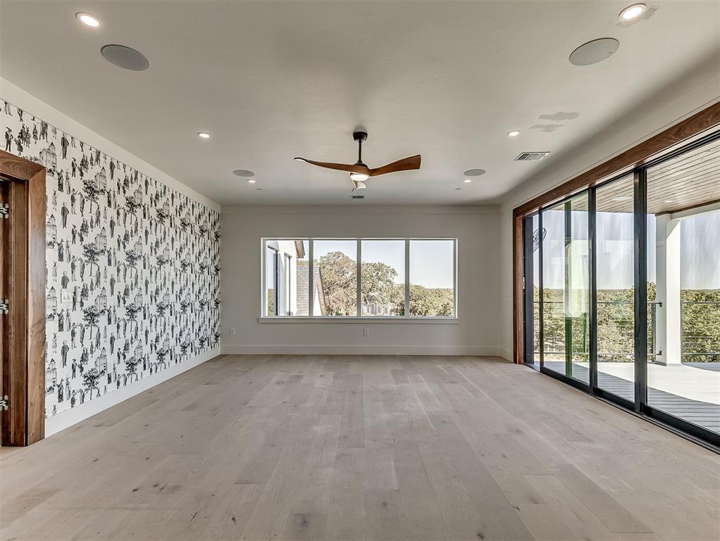 13908 Hillside Circle