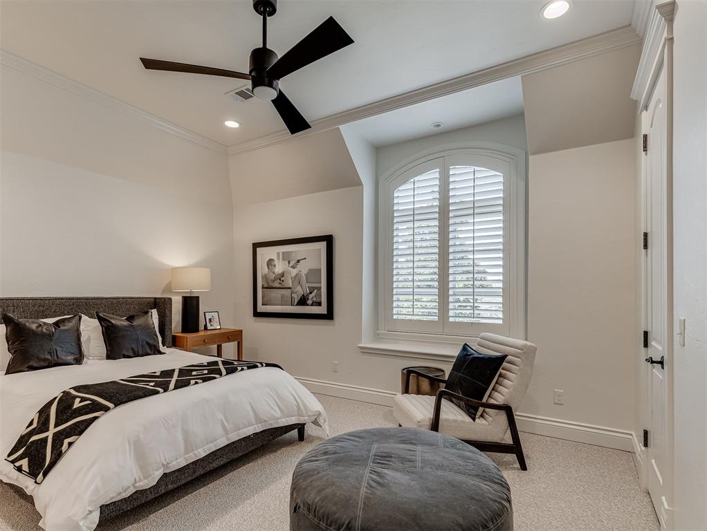 6501 Oak Heritage Trail