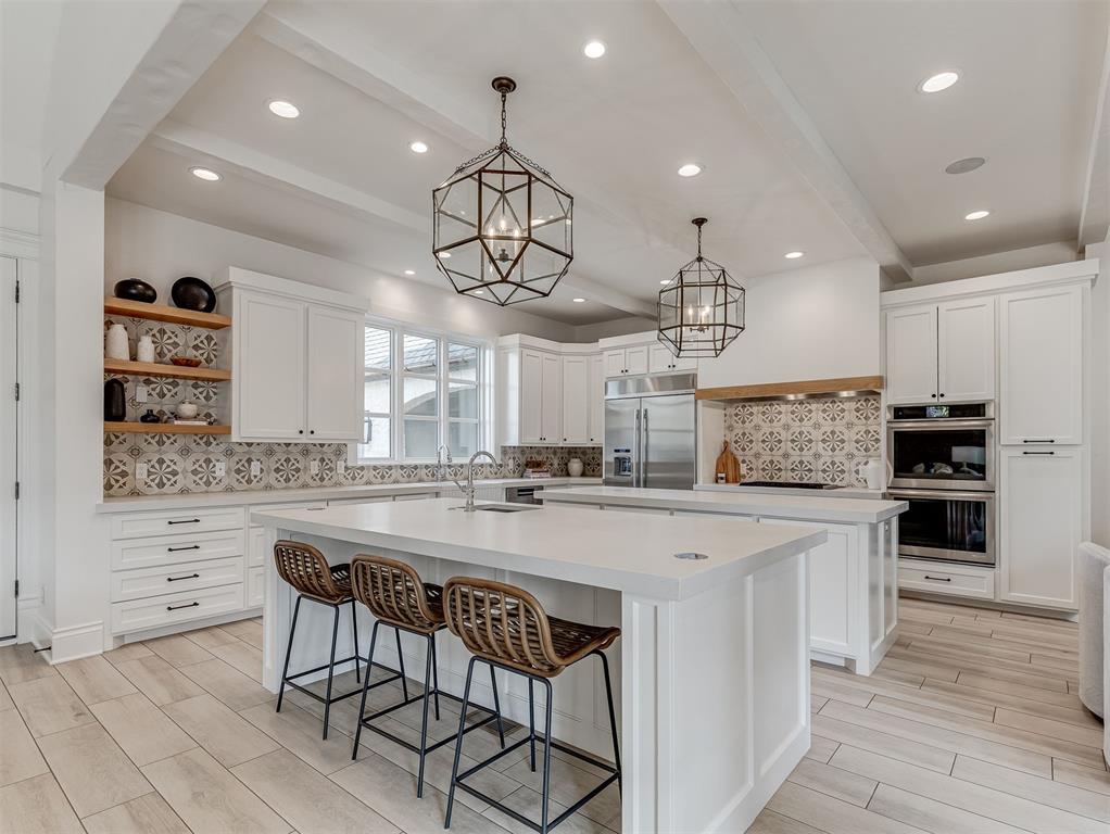 6501 Oak Heritage Trail