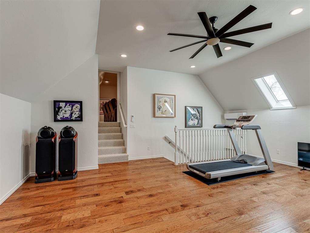 6501 Oak Heritage Trail