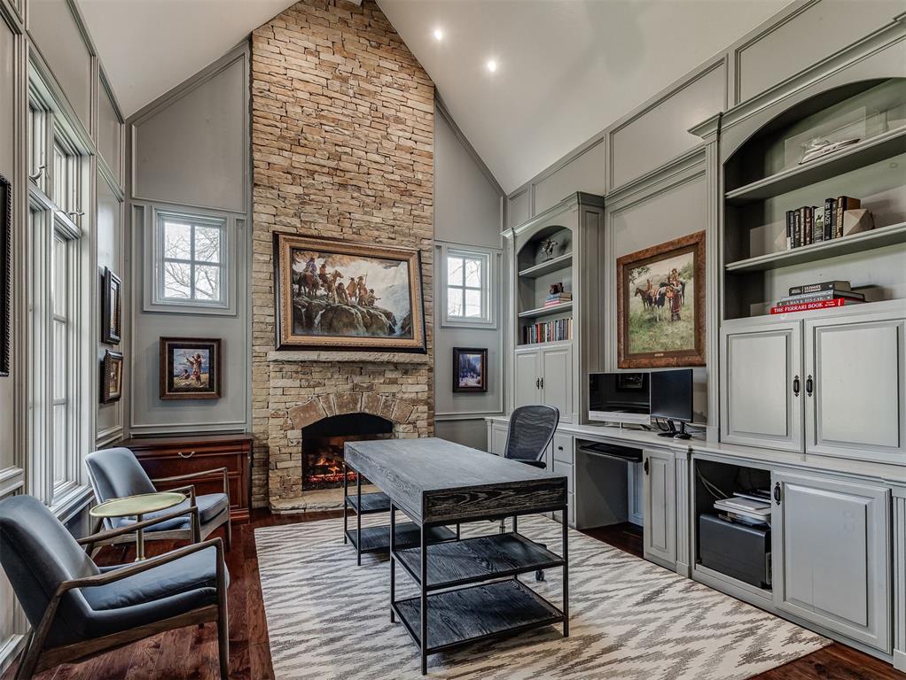 6501 Oak Heritage Trail