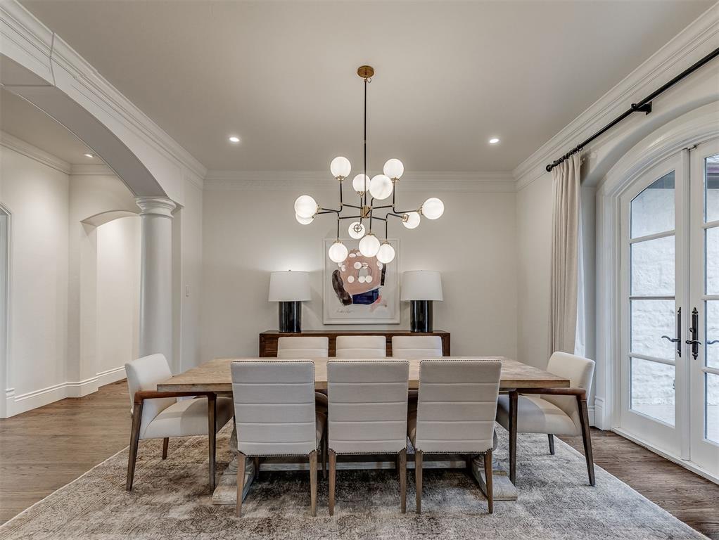 6501 Oak Heritage Trail