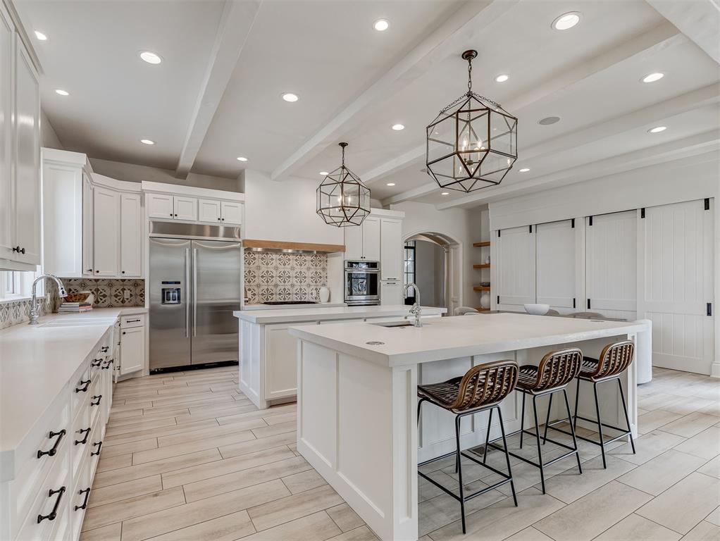 6501 Oak Heritage Trail