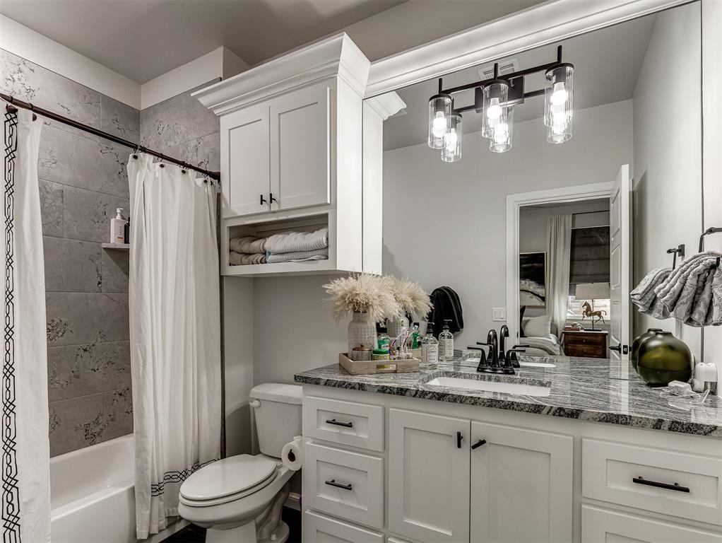 8909 SW 105th Street