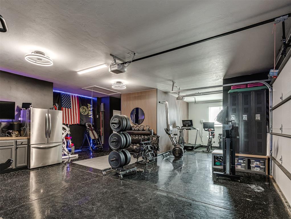 8909 SW 105th Street