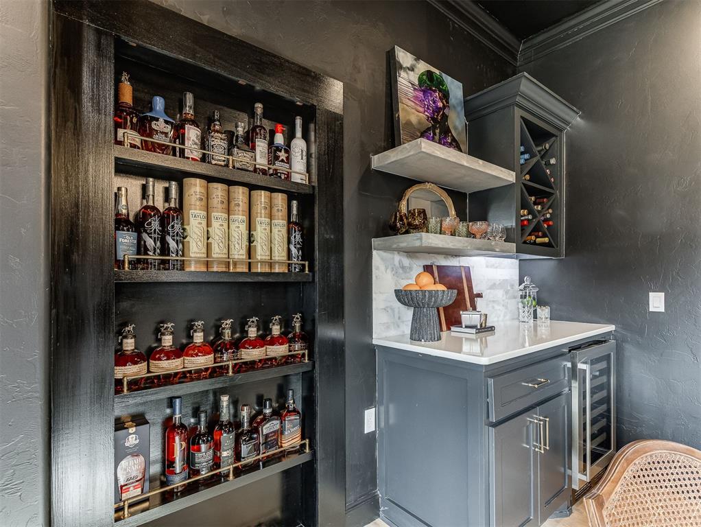 8909 SW 105th Street