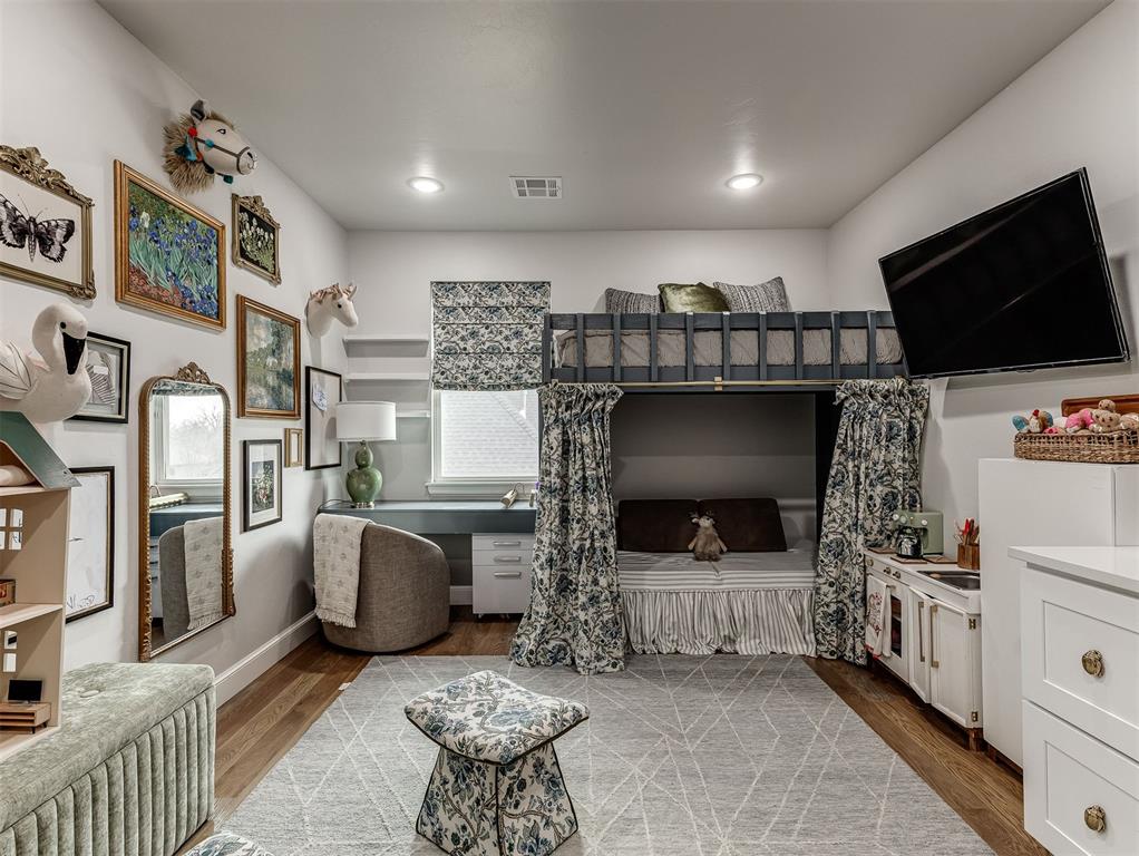 8909 SW 105th Street