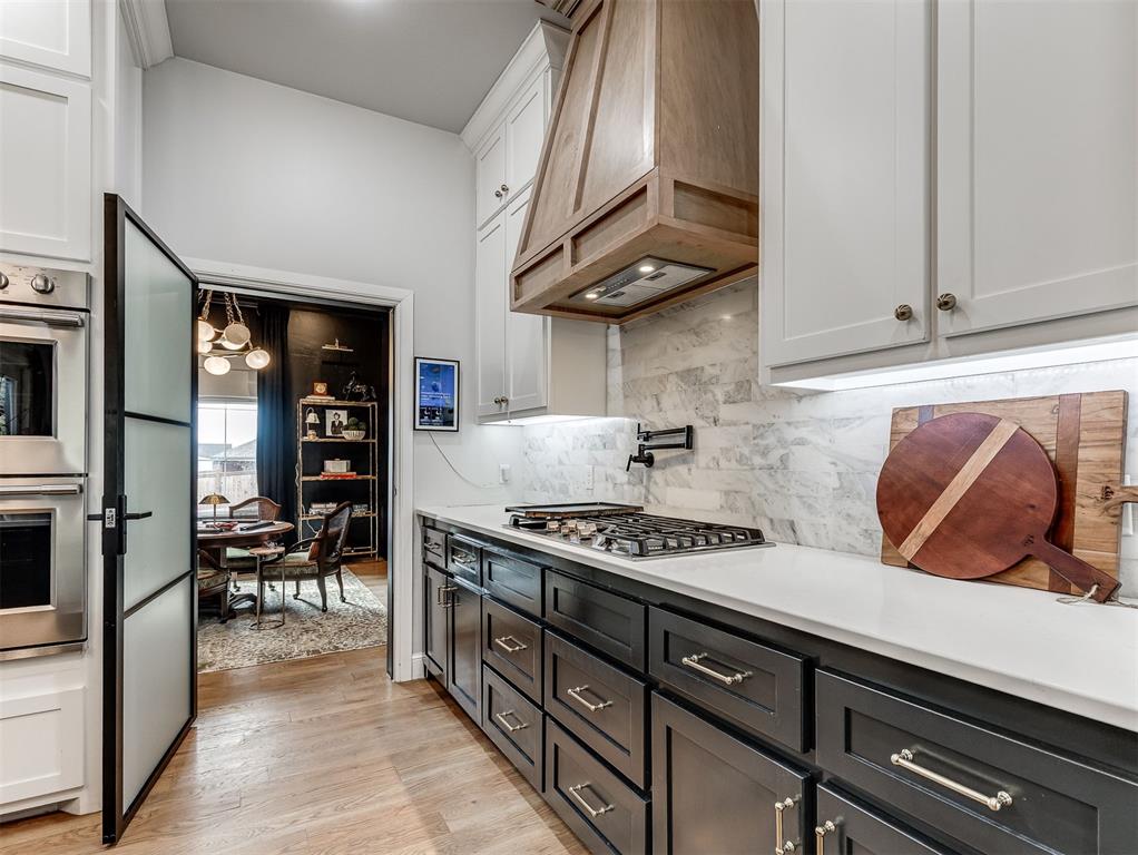 8909 SW 105th Street