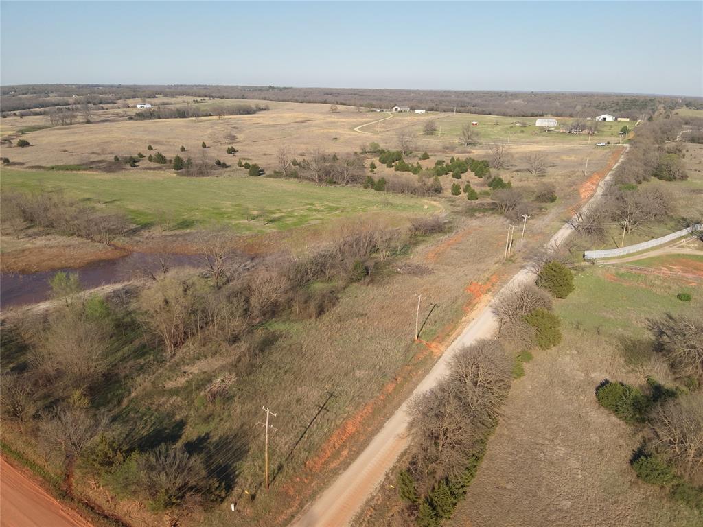 4 E Simmons and N Luther Road