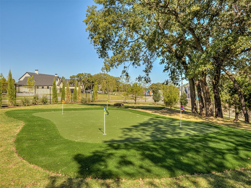 13908 Hillside Circle