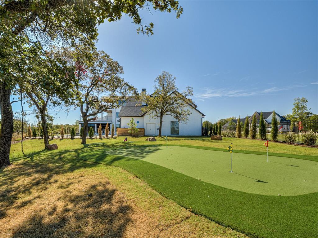 13908 Hillside Circle