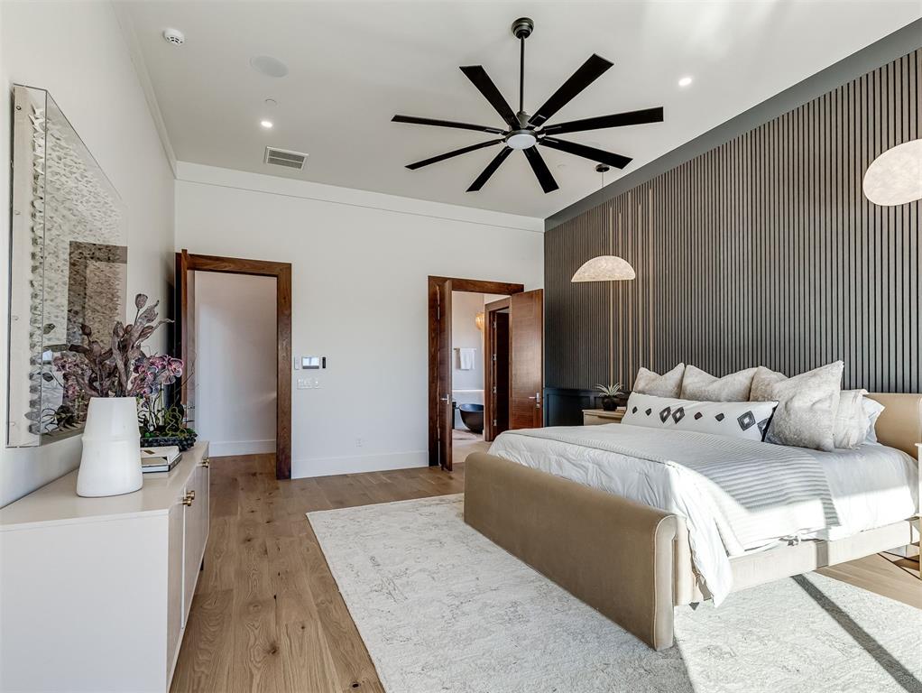 13908 Hillside Circle