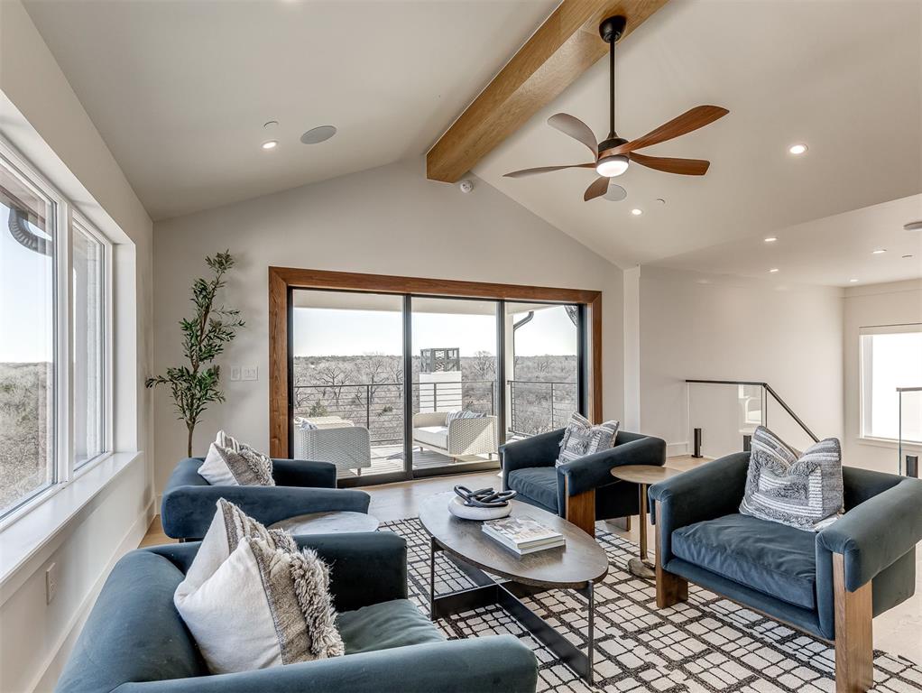 13908 Hillside Circle