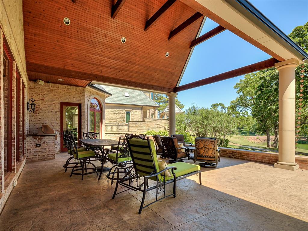 716 Legacy Drive